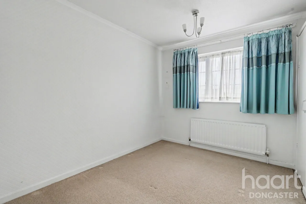 Springwell Lane, Balby, DN4, photo 21