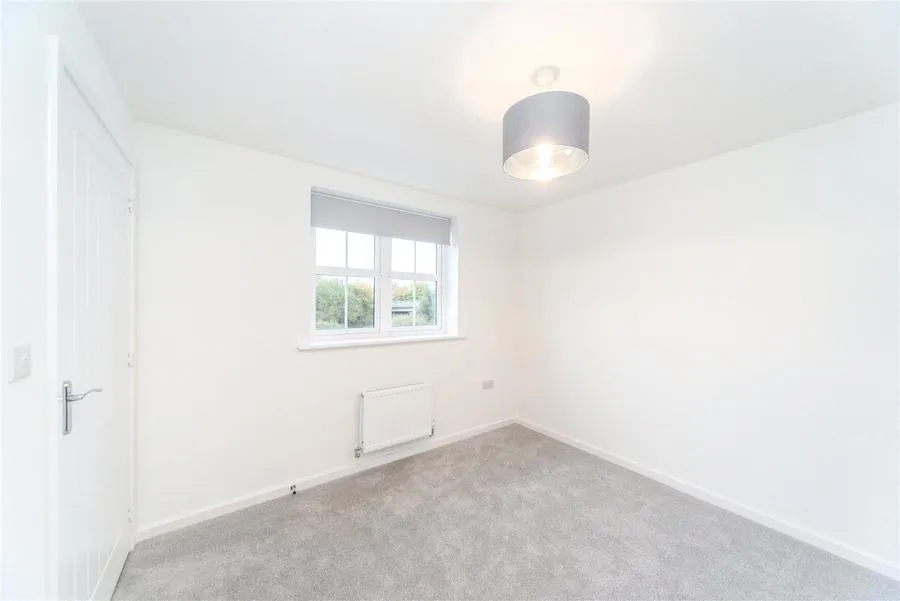 Funnell Drive, Stone Cross, BN24, photo 11
