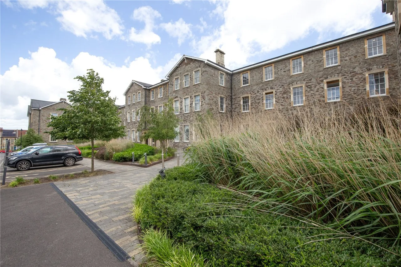 College Road, Bishopston, BS7, photo 3