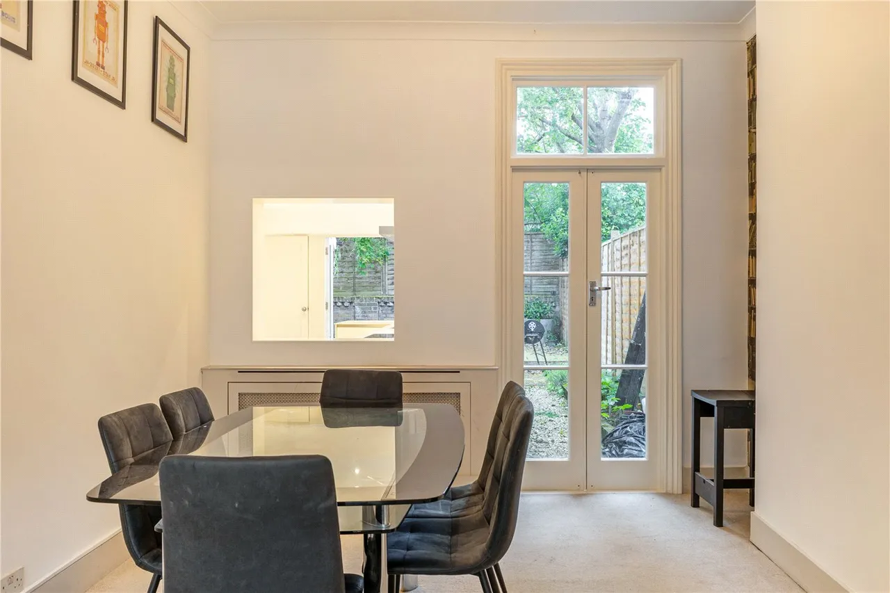 Cathles Road, London, SW12, photo 8