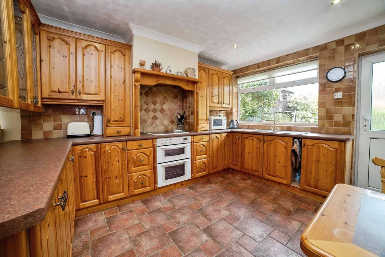 Marlborough Road, Mansfield, Nottinghamshire, NG19, photo 9