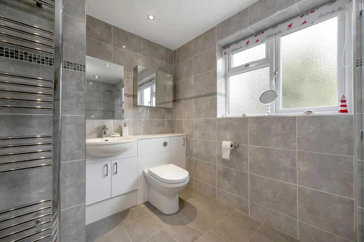 The Priestfields Eastwell, LE14, photo 11