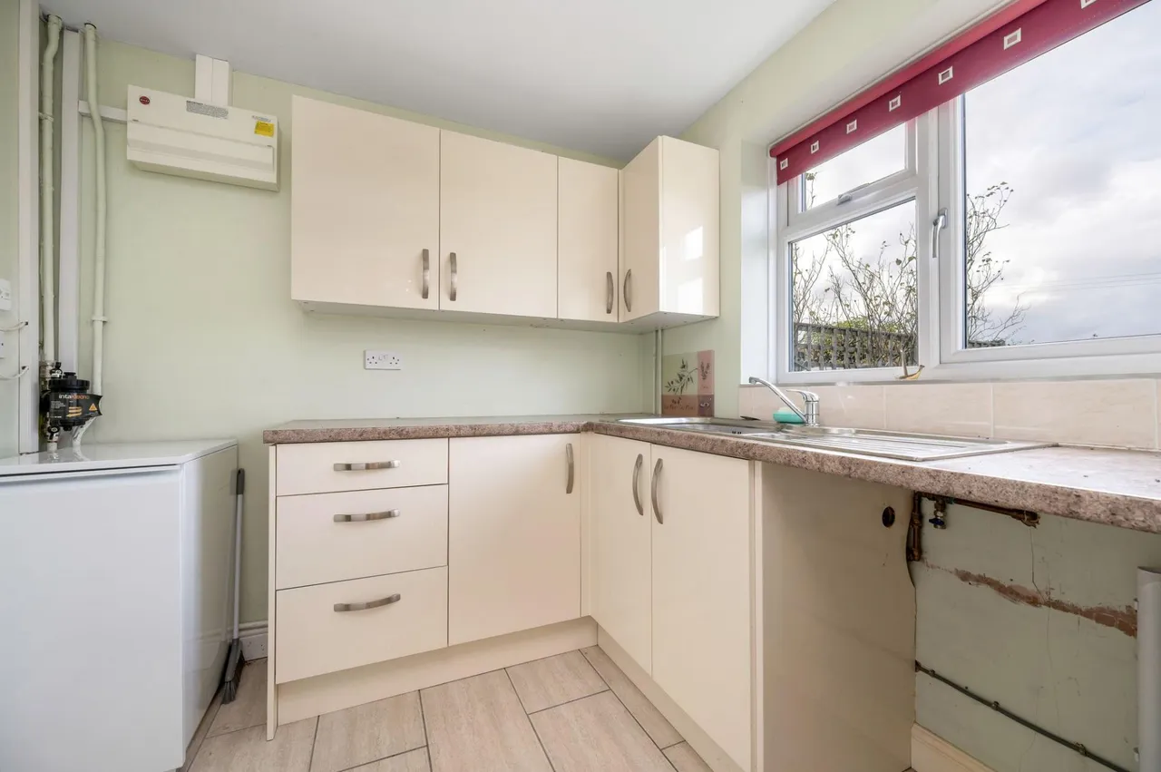 The Priestfields Eastwell, LE14, photo 12