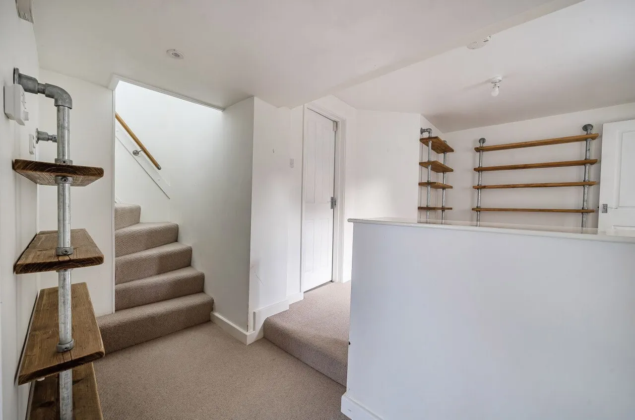 Bread Street, Warminster, BA12, photo 6