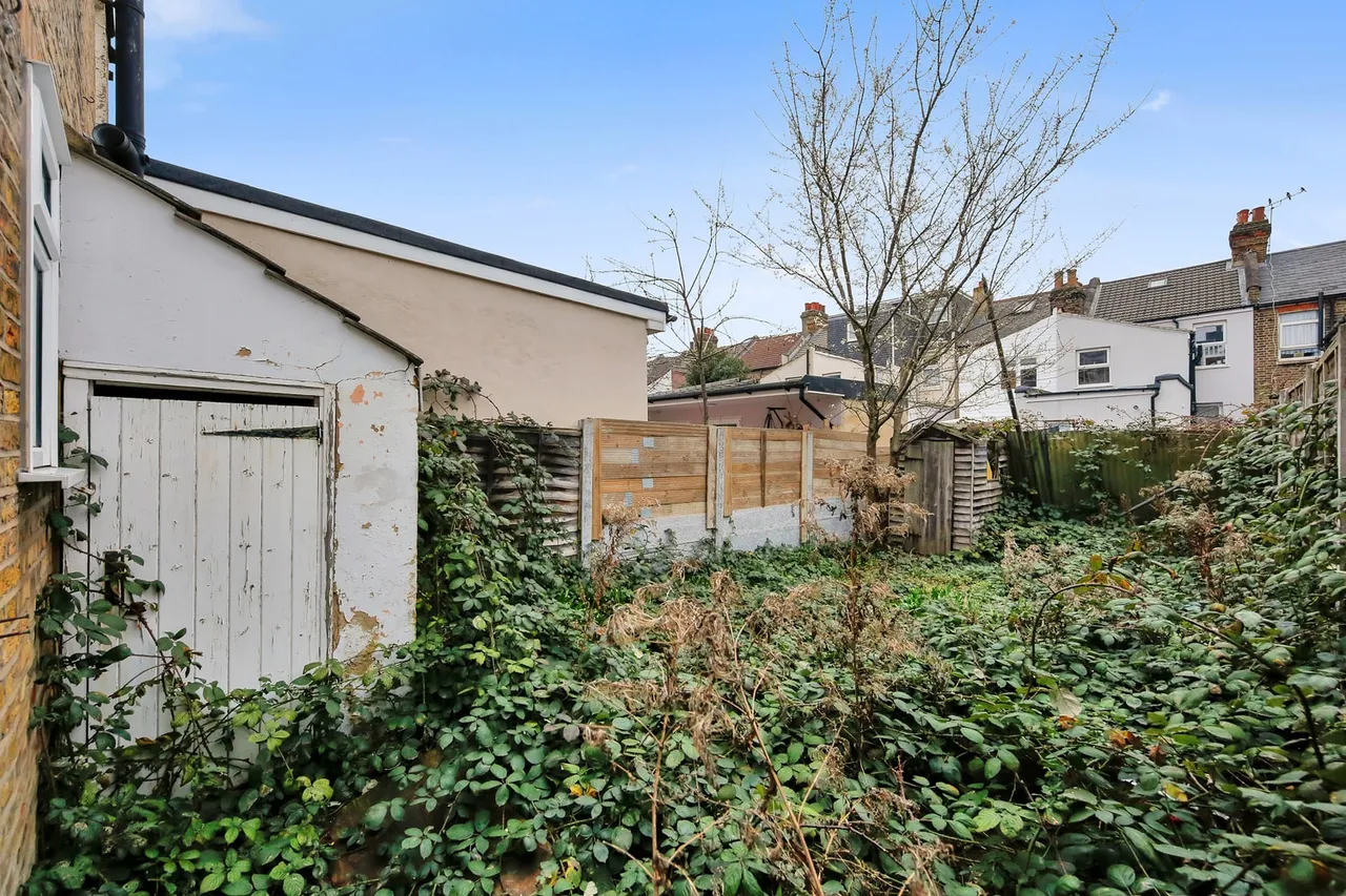 13 Abbots Road, London, E6 1LE, photo 25