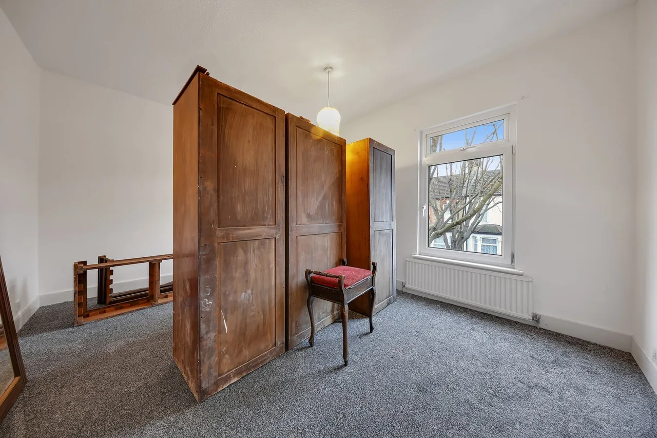 13 Abbots Road, London, E6 1LE, photo 12