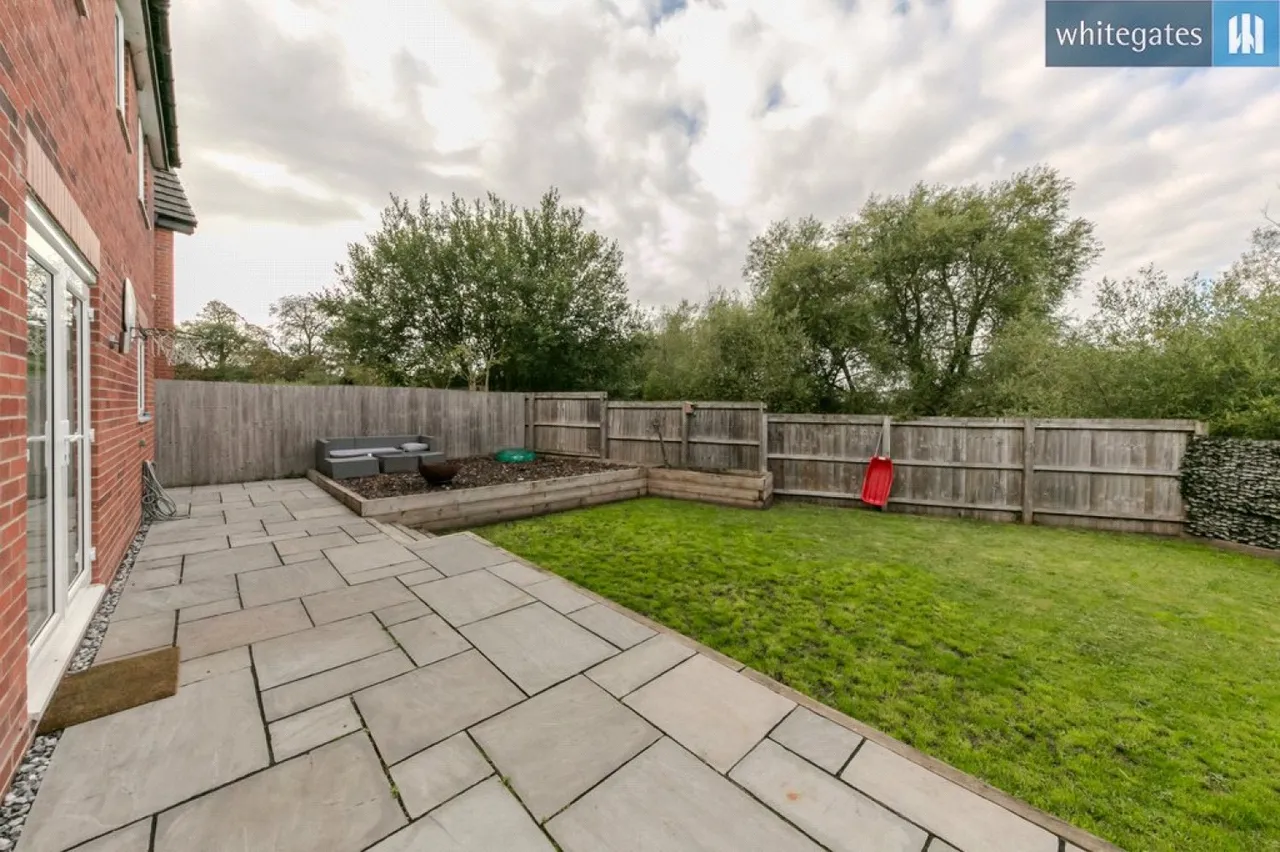 Brydson Crescent, Wistaston, CW2, photo 2