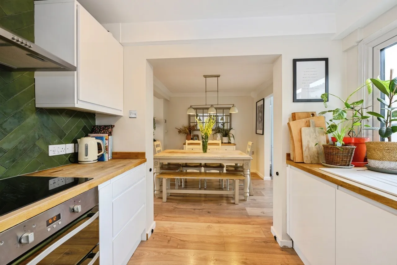 Radstock Way, Merstham, RH1, photo 8