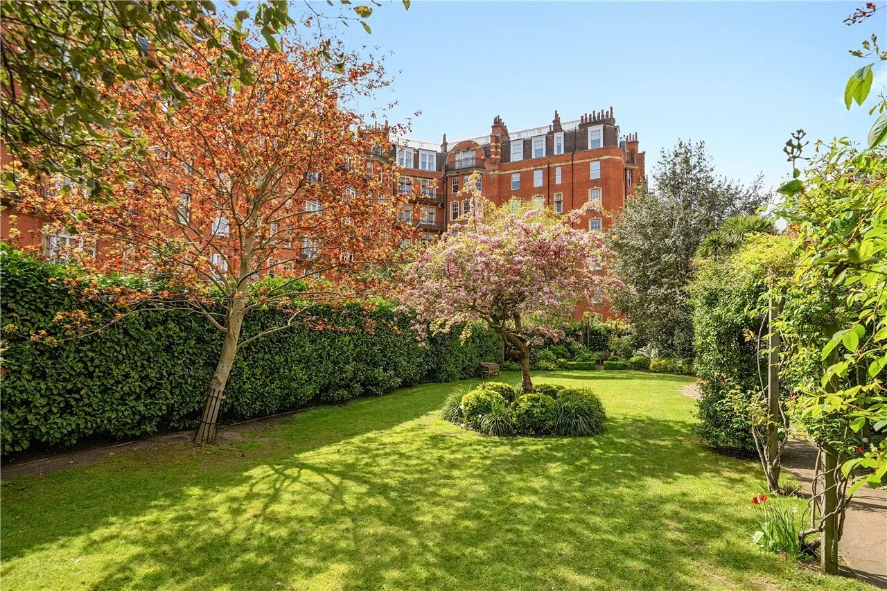 Oakwood Court, Kensington, London, W14, photo 10