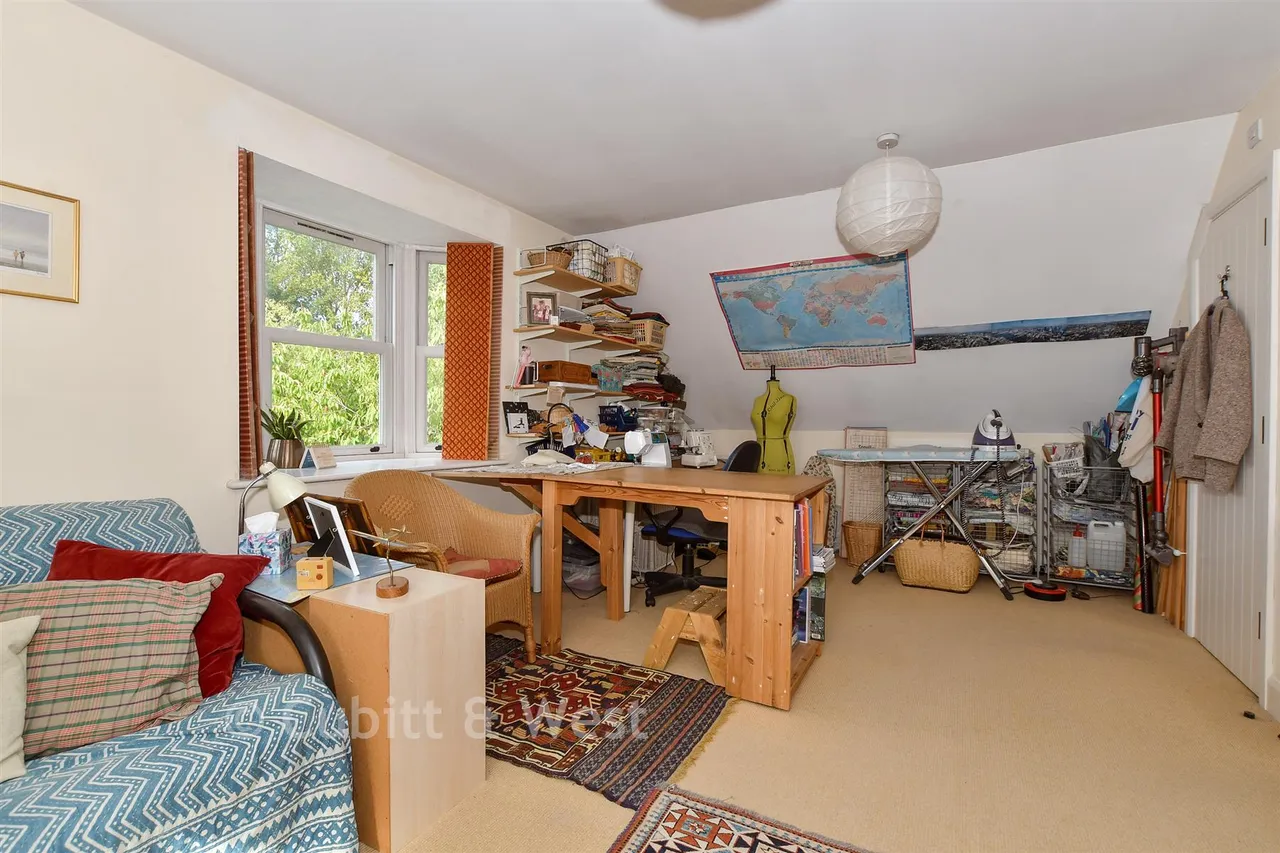 Wheelwrights Close, Arundel, BN18, photo 12