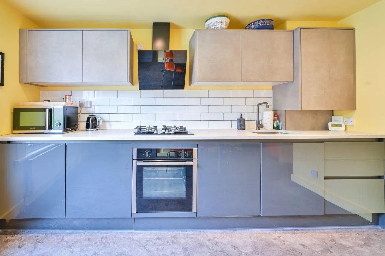 44b Gowlett Road, London, photo 5