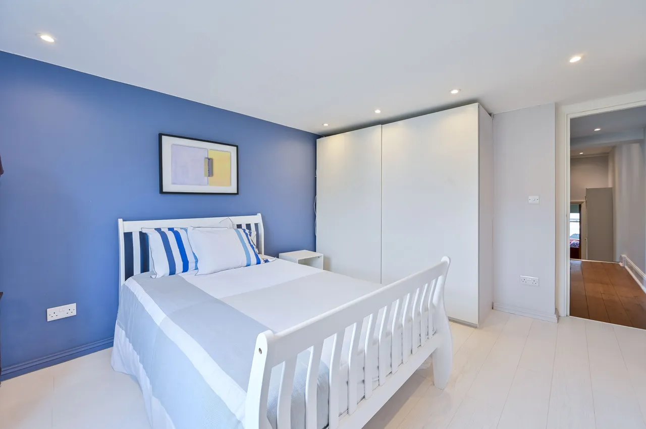 44b Gowlett Road, London, photo 9