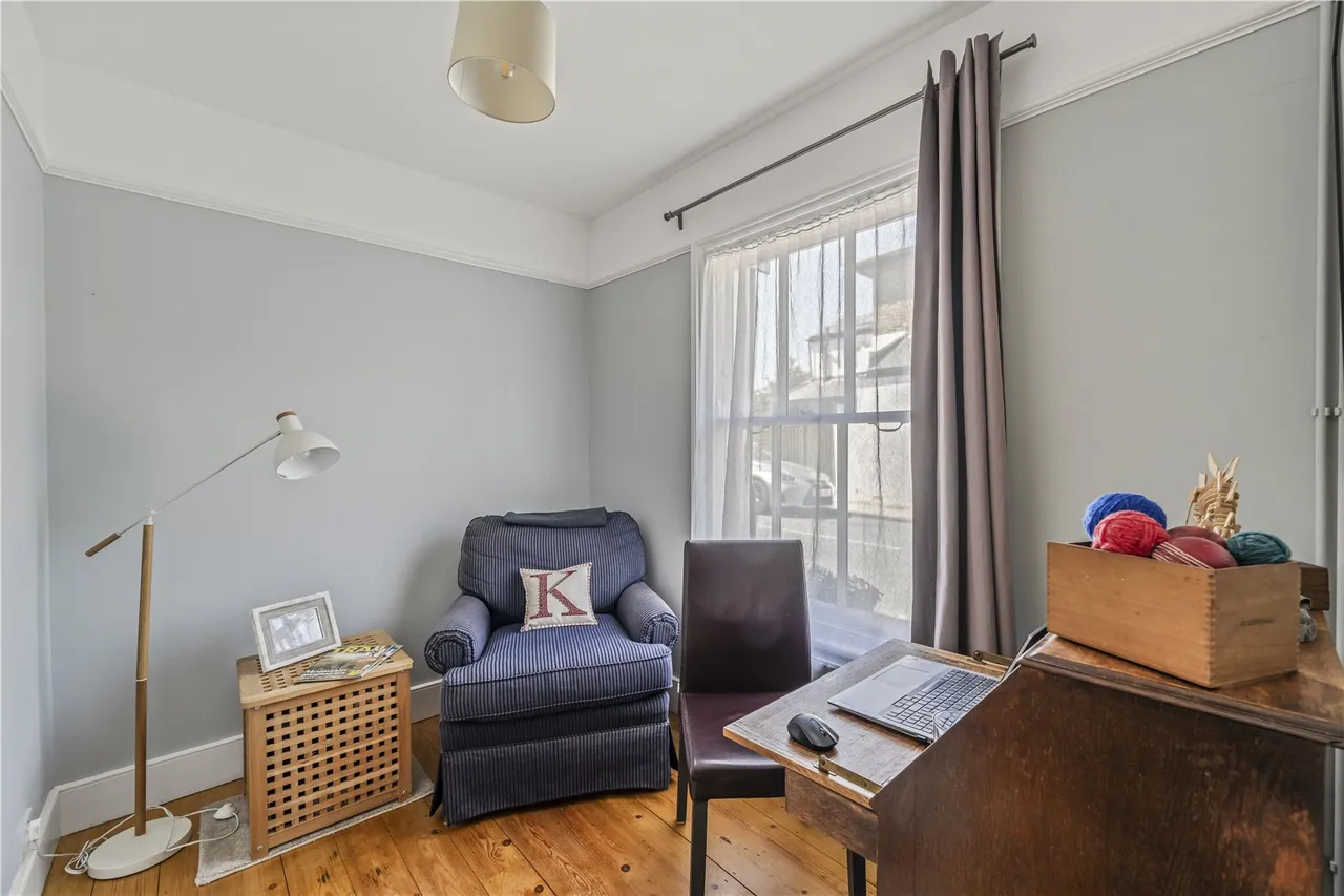 Fourth Cross Road, Twickenham, TW2 5EL, photo 5