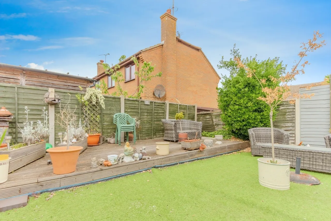 Frognal Gardens, Teynham, Sittingbourne, Kent, ME9, photo 8