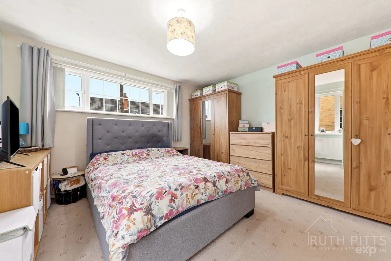 Carr Lane, South Kirkby, WF9, photo 9