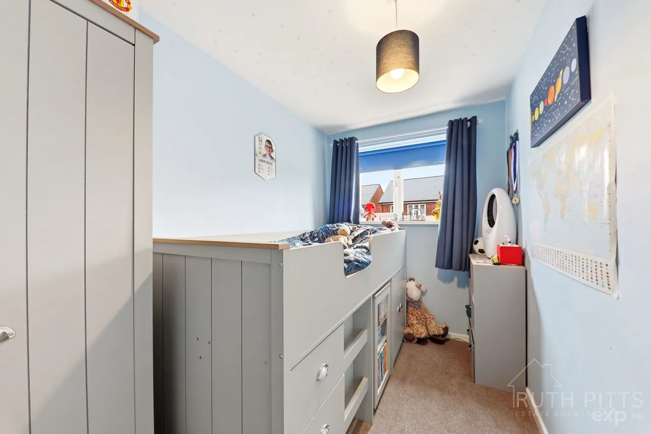 Carr Lane, South Kirkby, WF9, photo 12