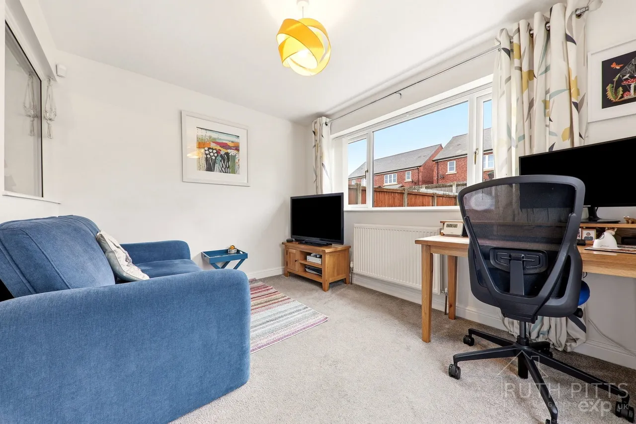 Carr Lane, South Kirkby, WF9, photo 6