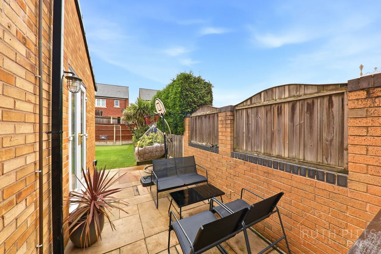 Carr Lane, South Kirkby, WF9, photo 19