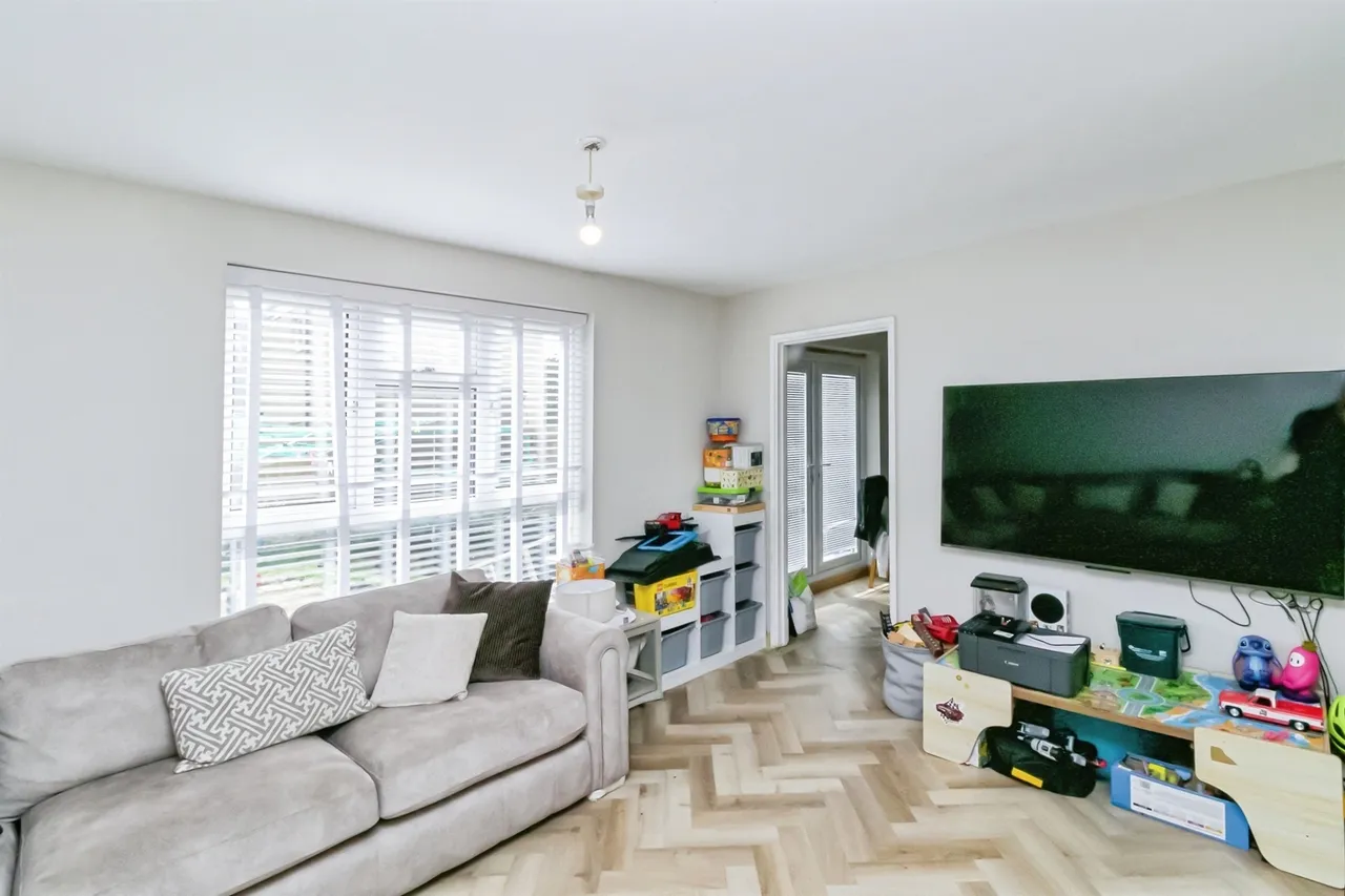 Flemingston Road, Barry, CF62, photo 6