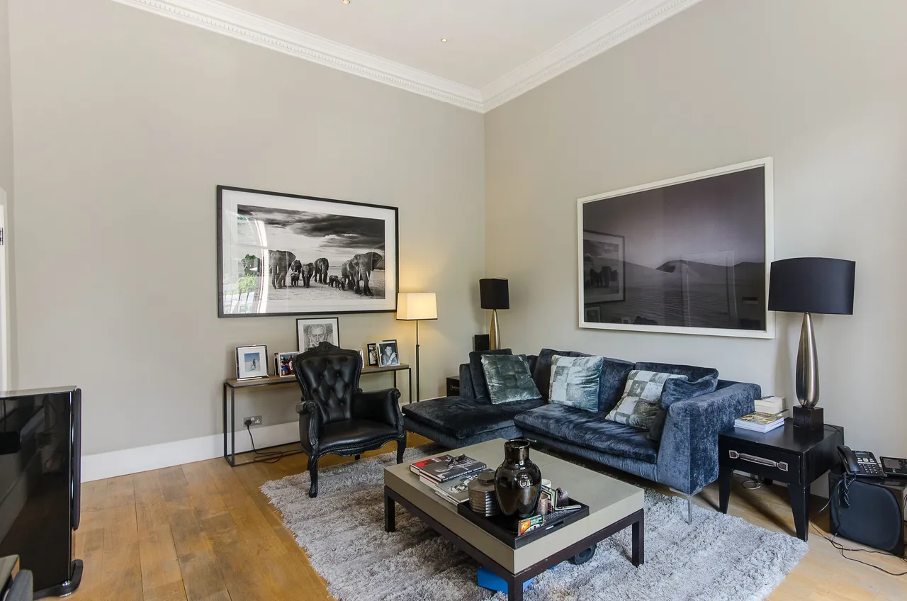 Flat 4, 21 Onslow Gardens, London, photo 5