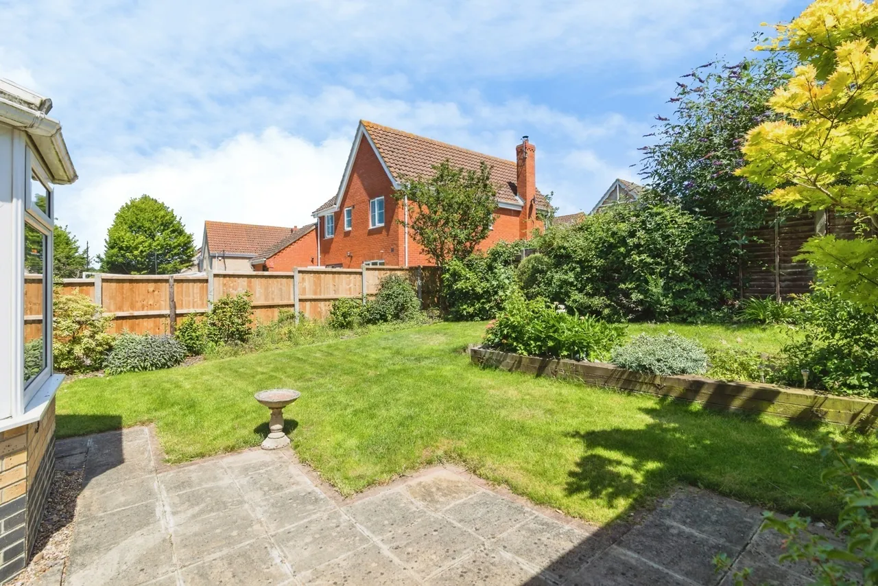 Suttons Road, Worlingham, Beccles, Suffolk, NR34, photo 19