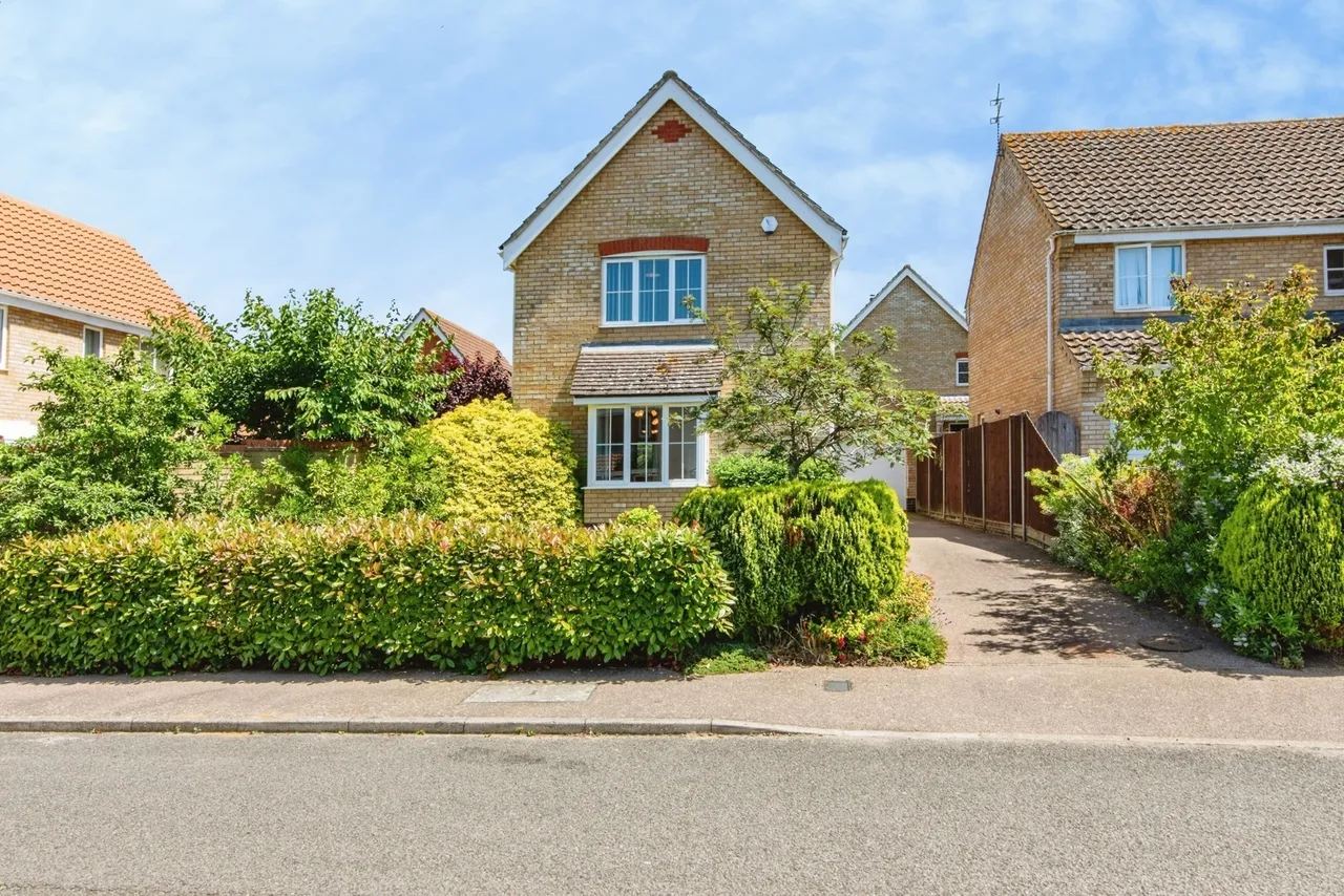 3 bed house for sale — Suttons Road, Worlingham, Beccles, Suffolk, NR34