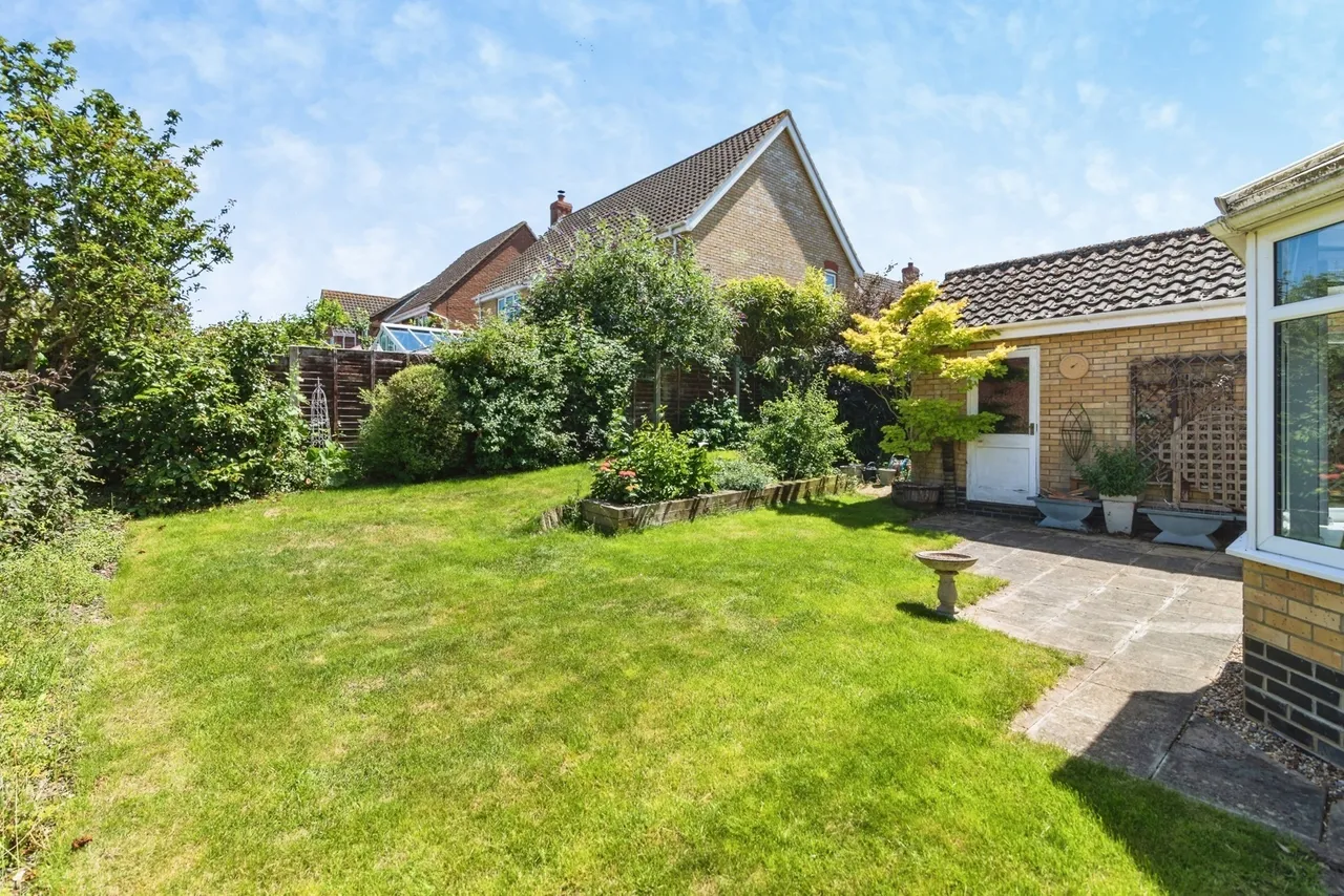 Suttons Road, Worlingham, Beccles, Suffolk, NR34, photo 17