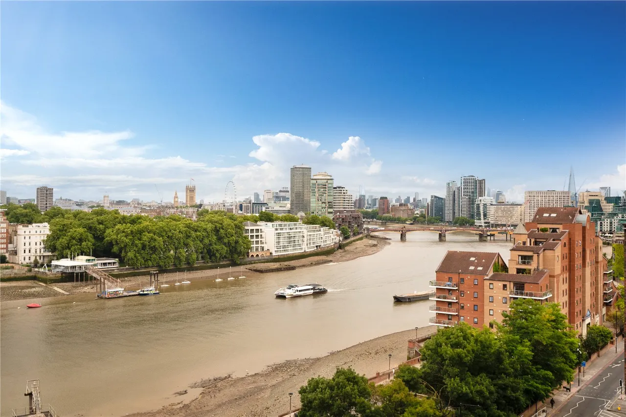 A105 Capital Building, Embassy Gardens, 8 Union Square, London, SW11 7AE, photo 5