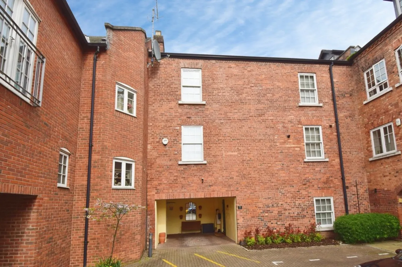 Mill Street, Diglis, Worcester, WR1 2NH, photo 11