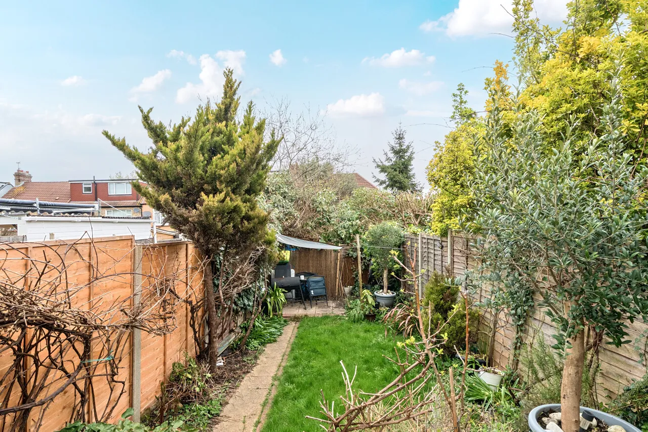 Evesham Road, Bounds Green, London, N11, photo 5