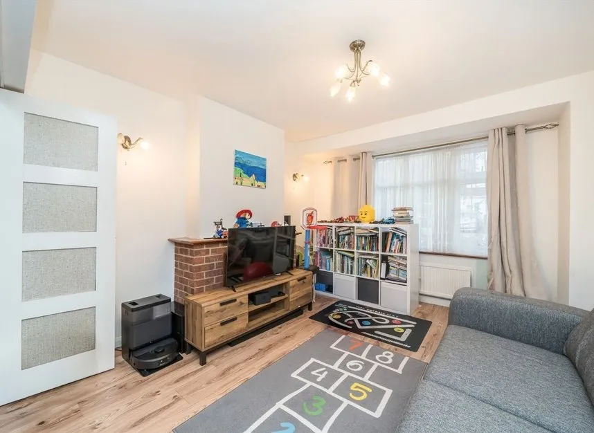 Selbourne Avenue, Surbiton, KT6, photo 4