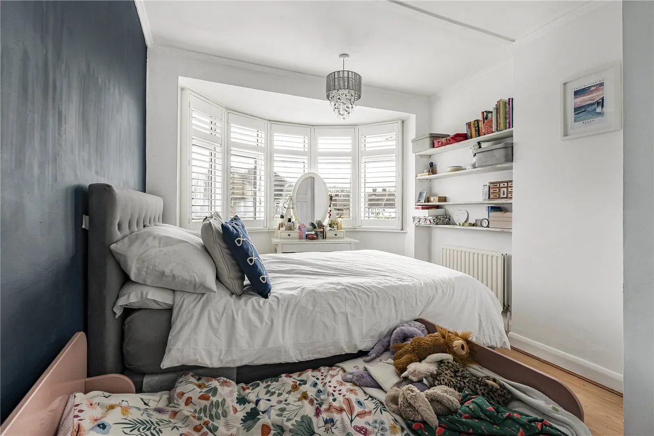 Cheyne Avenue, Twickenham, TW2, photo 13