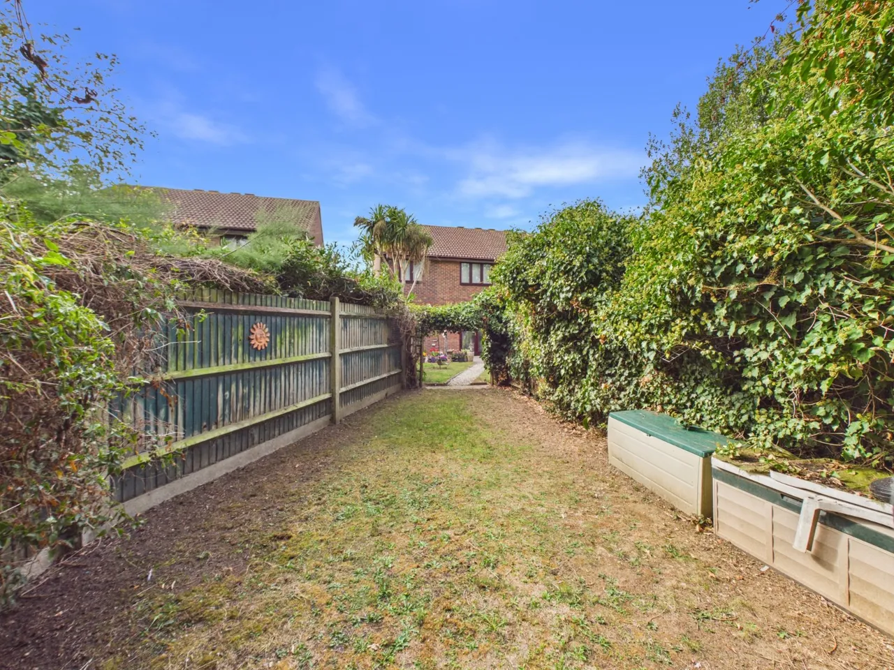 Viola Avenue, Stanwell, TW19, photo 16