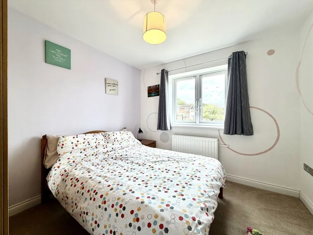 Tern Close, Calne, photo 12
