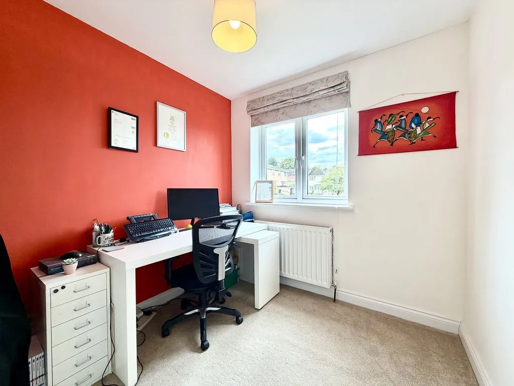 Tern Close, Calne, photo 13
