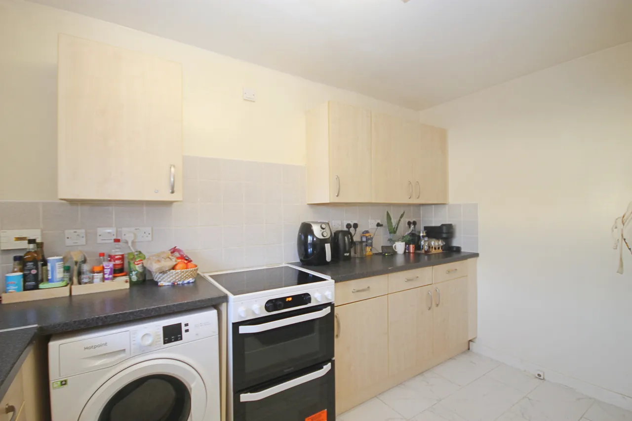 Legion Road, Greenford, UB6, photo 9