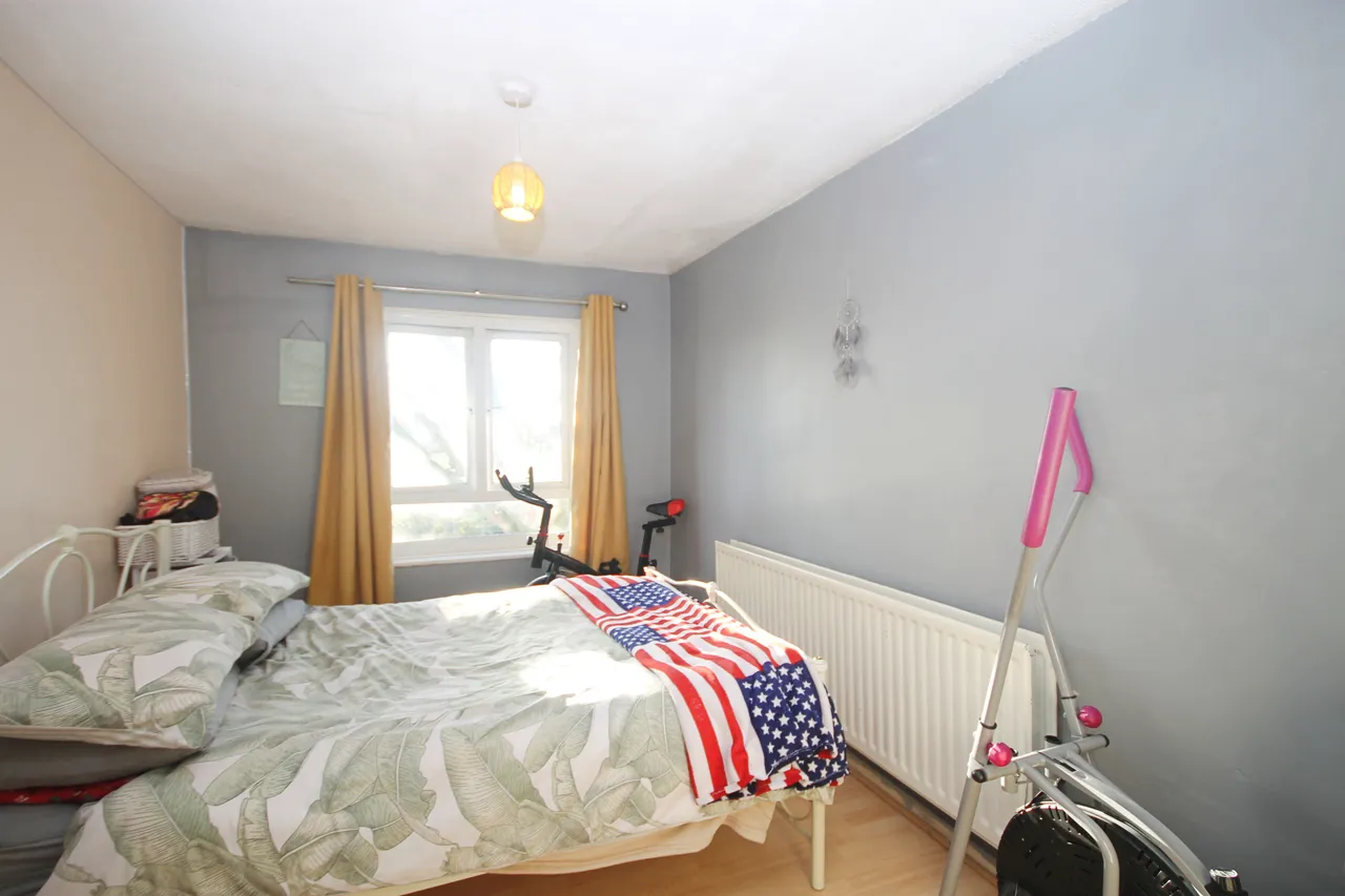 Legion Road, Greenford, UB6, photo 4