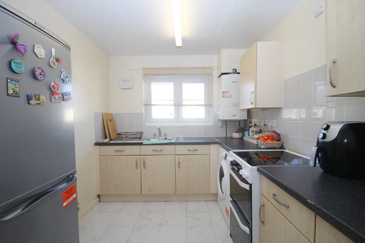 Legion Road, Greenford, UB6, photo 8