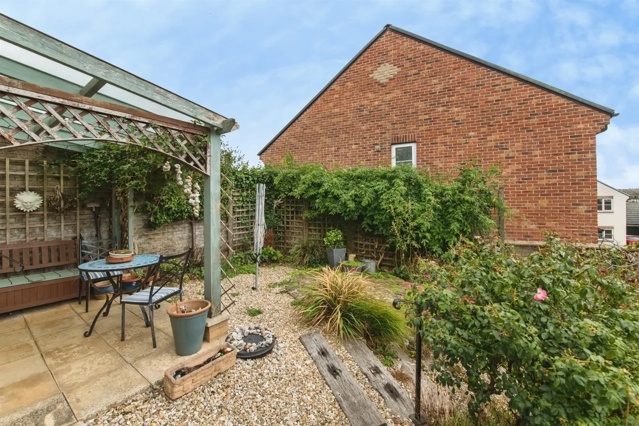 Weller Road, Axminster, EX13, photo 4