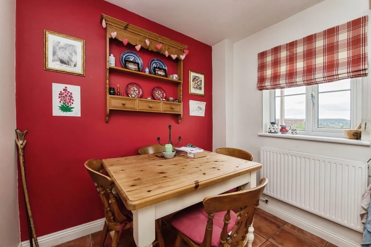 Weller Road, Axminster, EX13, photo 7