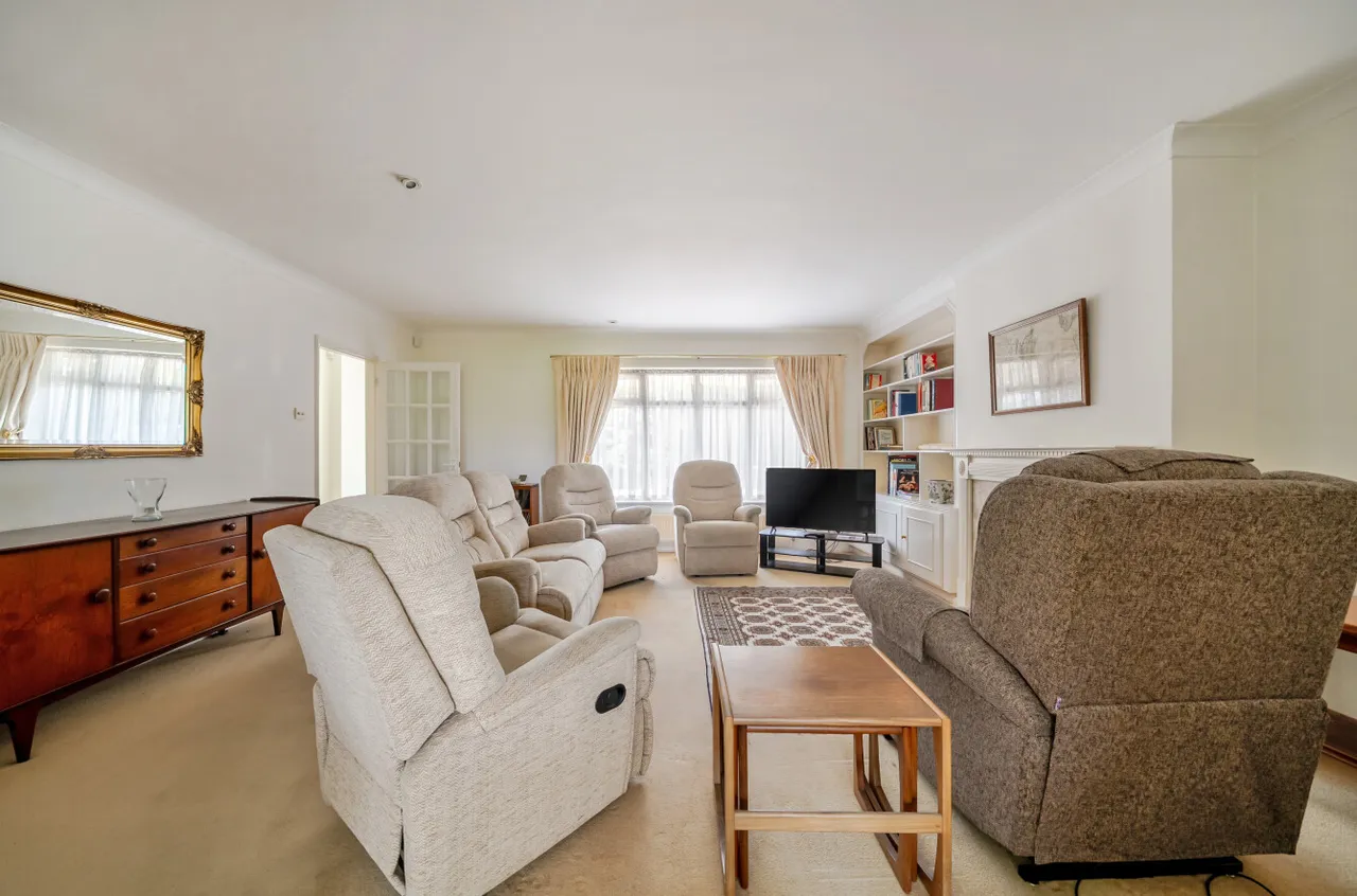 Courts Hill Road, Haslemere, GU27, photo 17