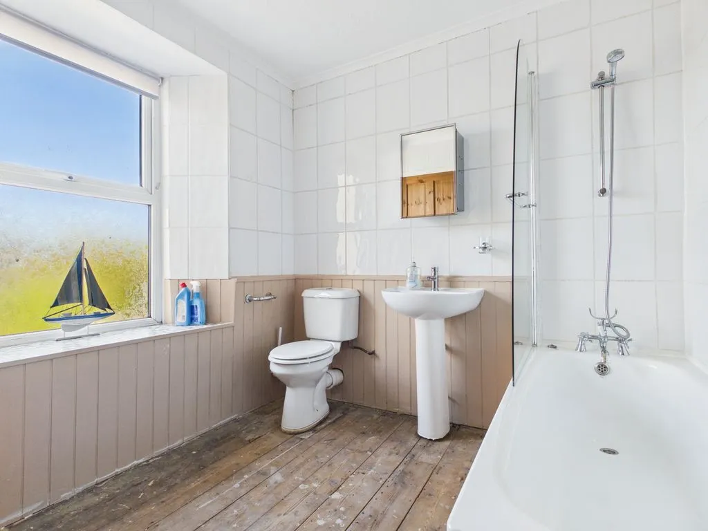 Cardrew Terrace, Redruth, TR15, photo 7