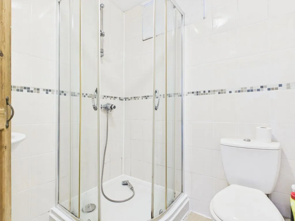 Cardrew Terrace, Redruth, TR15, photo 13