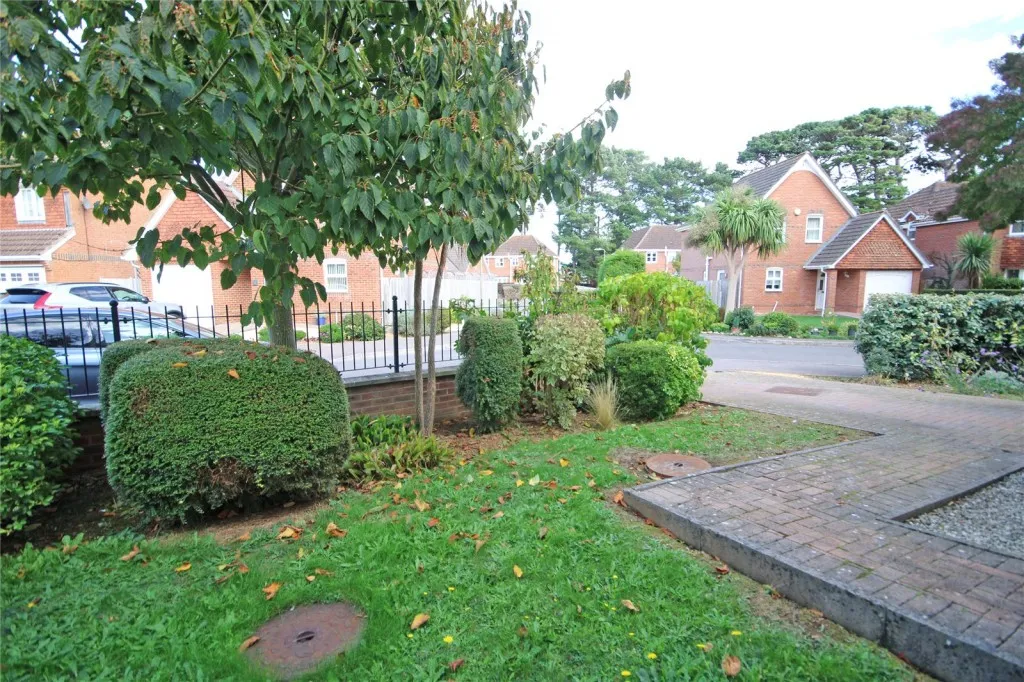 Barton on Sea, New Milton, photo 13