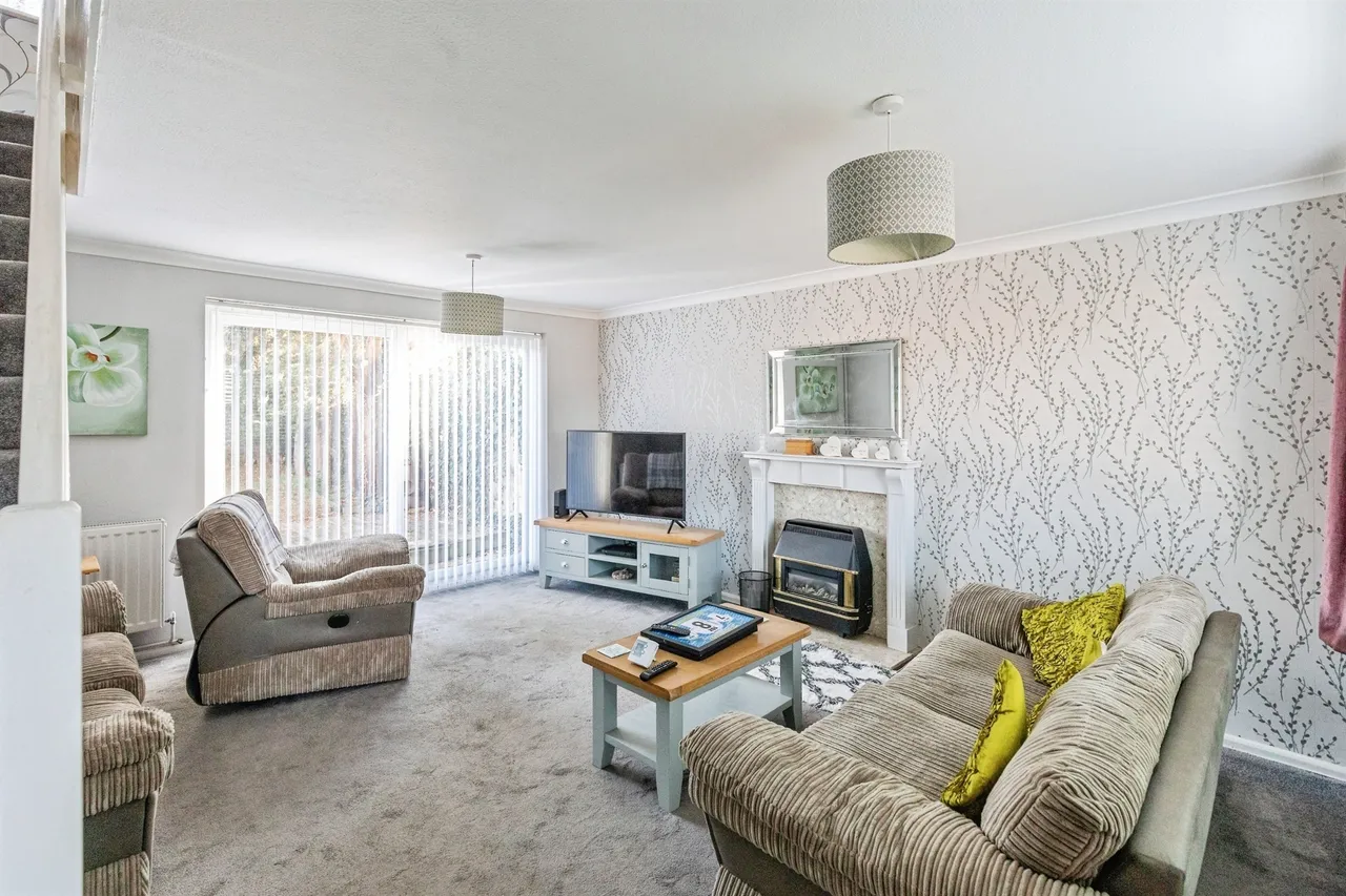 Meadow Drive, Higham Ferrers, NN10, photo 4