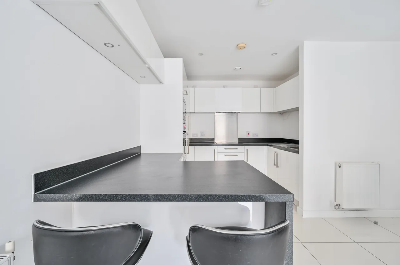 28 Graciosa Court, 176 Harford Street, London, photo 3