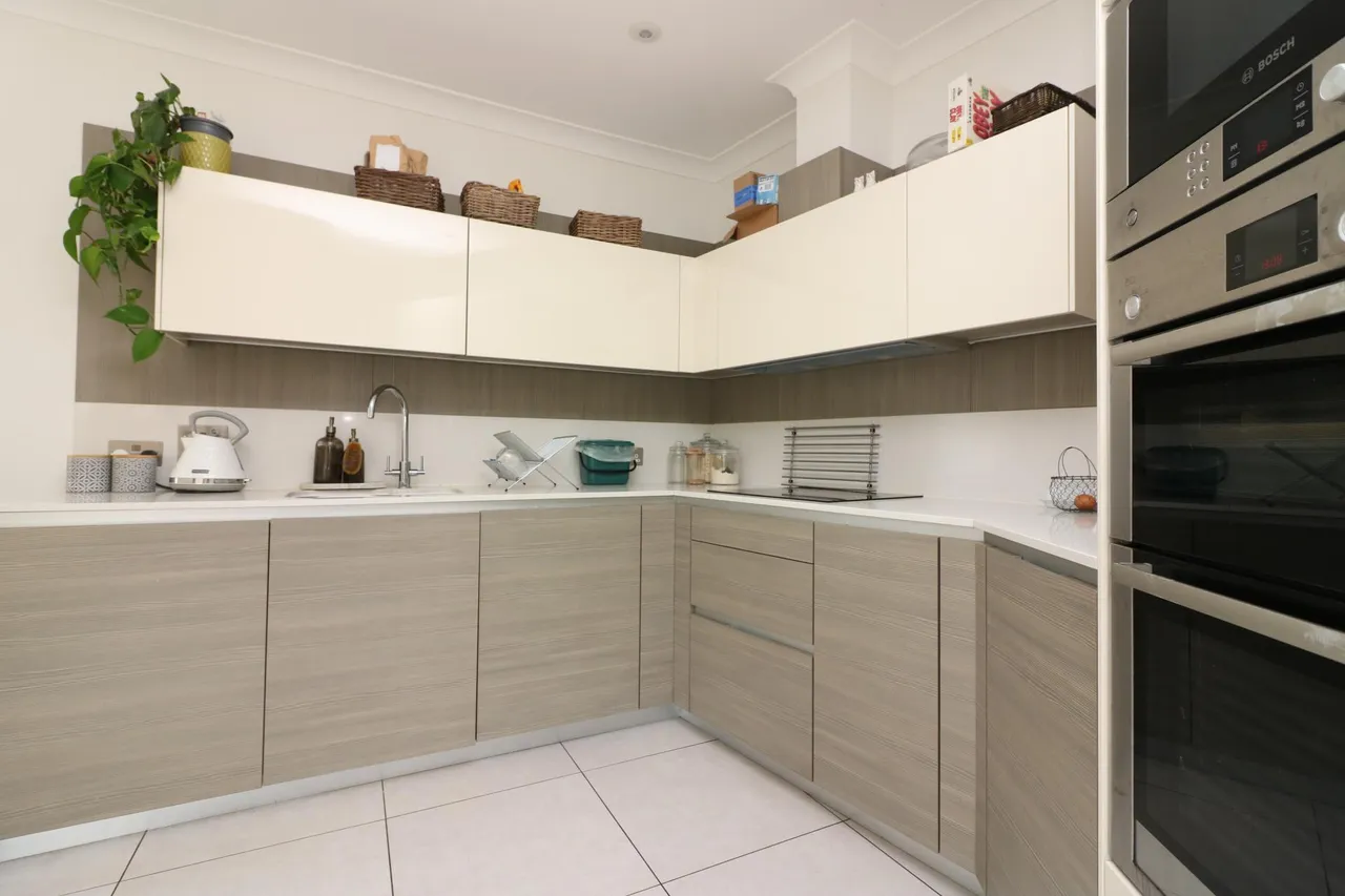Mortimer Crescent, King's Park, photo 4