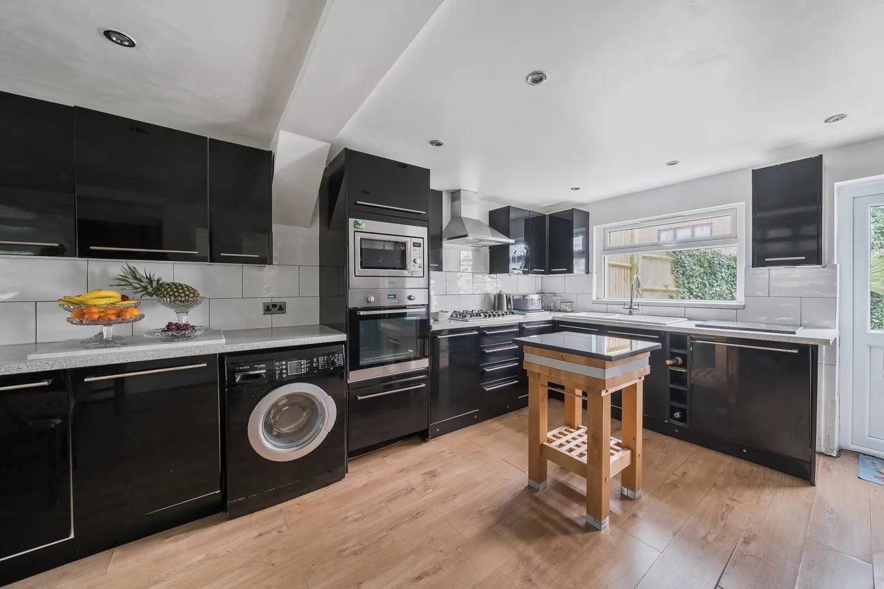London Road, Burgess Hill, RH15, photo 4