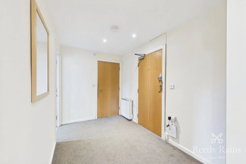 Elmira Way, Salford, M5, photo 9