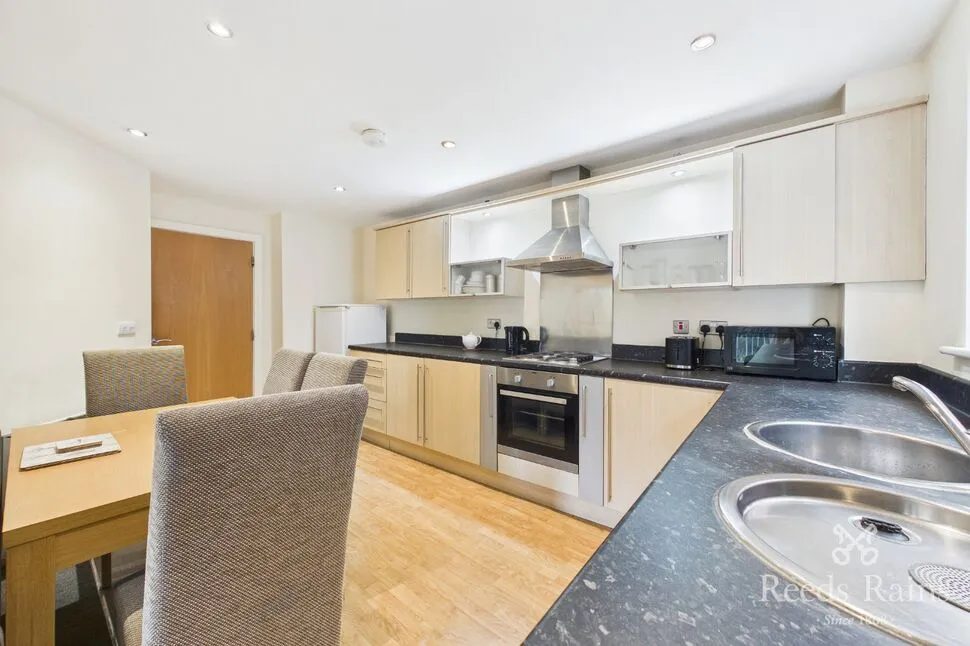 Elmira Way, Salford, M5, photo 12